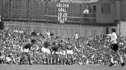 Snapshot In Time: Durban Playing His Part In Derby’s Watney Cup Success Against Manchester United