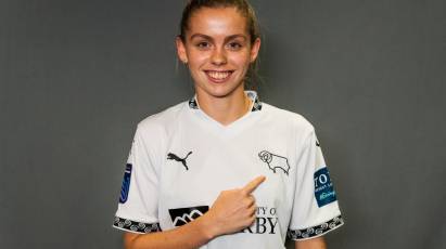 WOMEN SIGNING: Northern Ireland Youth International Tweedie Bolsters Ewes Ranks 