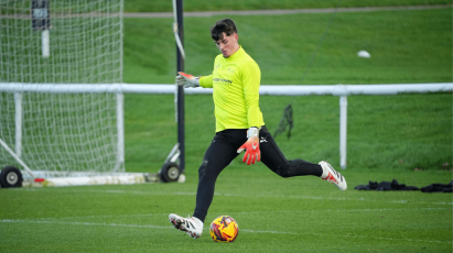 ACADEMY NEWS: Goalkeeper Thompson makes Alfreton Town loan switch