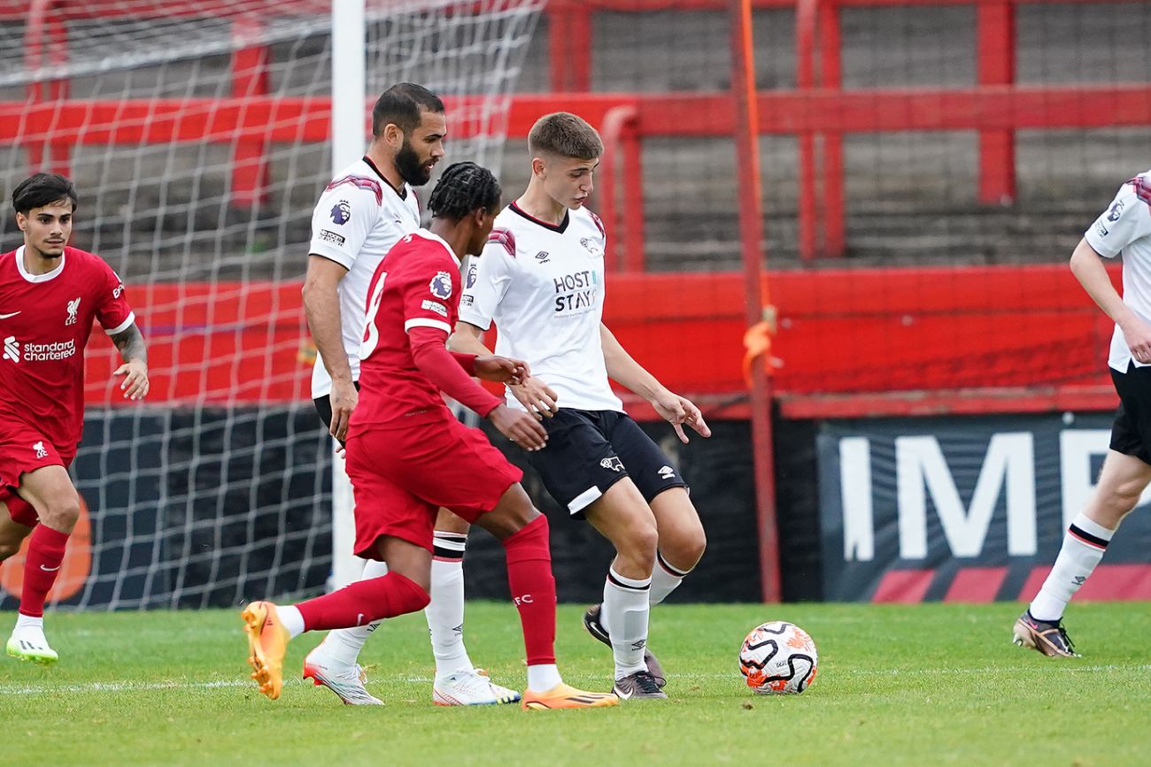 Porównanie drużyn – Crewe U21 vs Cardiff City U21 – Futbol24